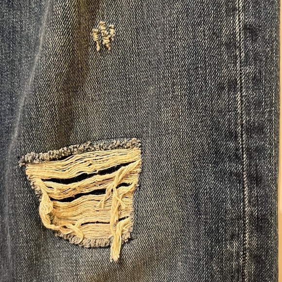 Point Sur Denim - J. Crew- cropped step hem high rise crop jeans - Picture 4 of 11